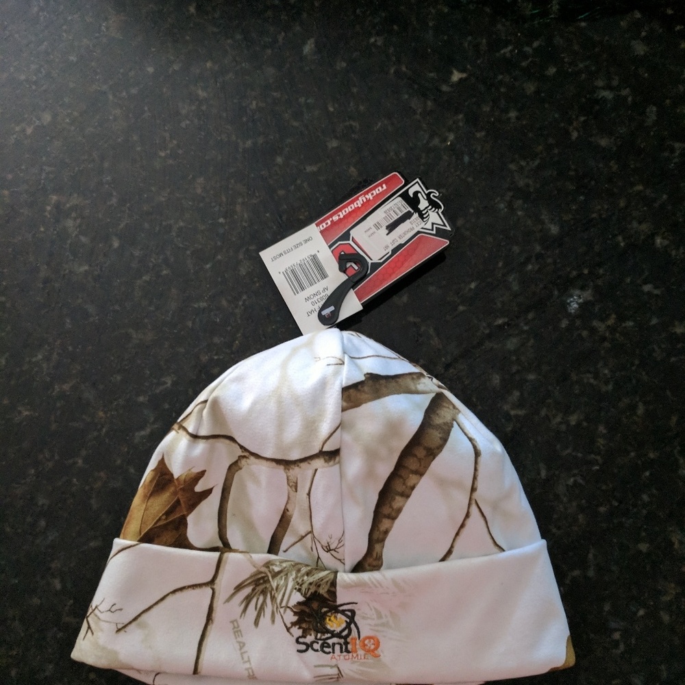 Lafies Realtree Scent IQ Winter Cap